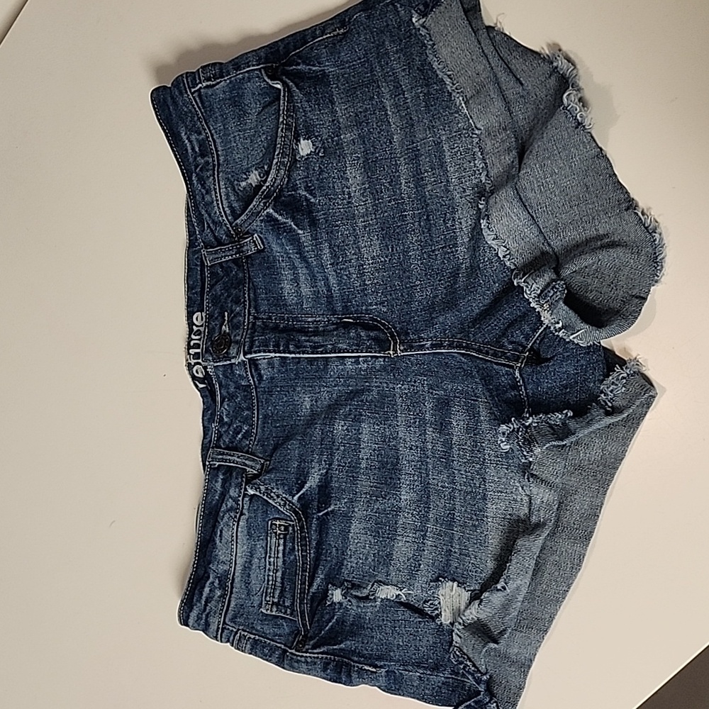 Short Jean